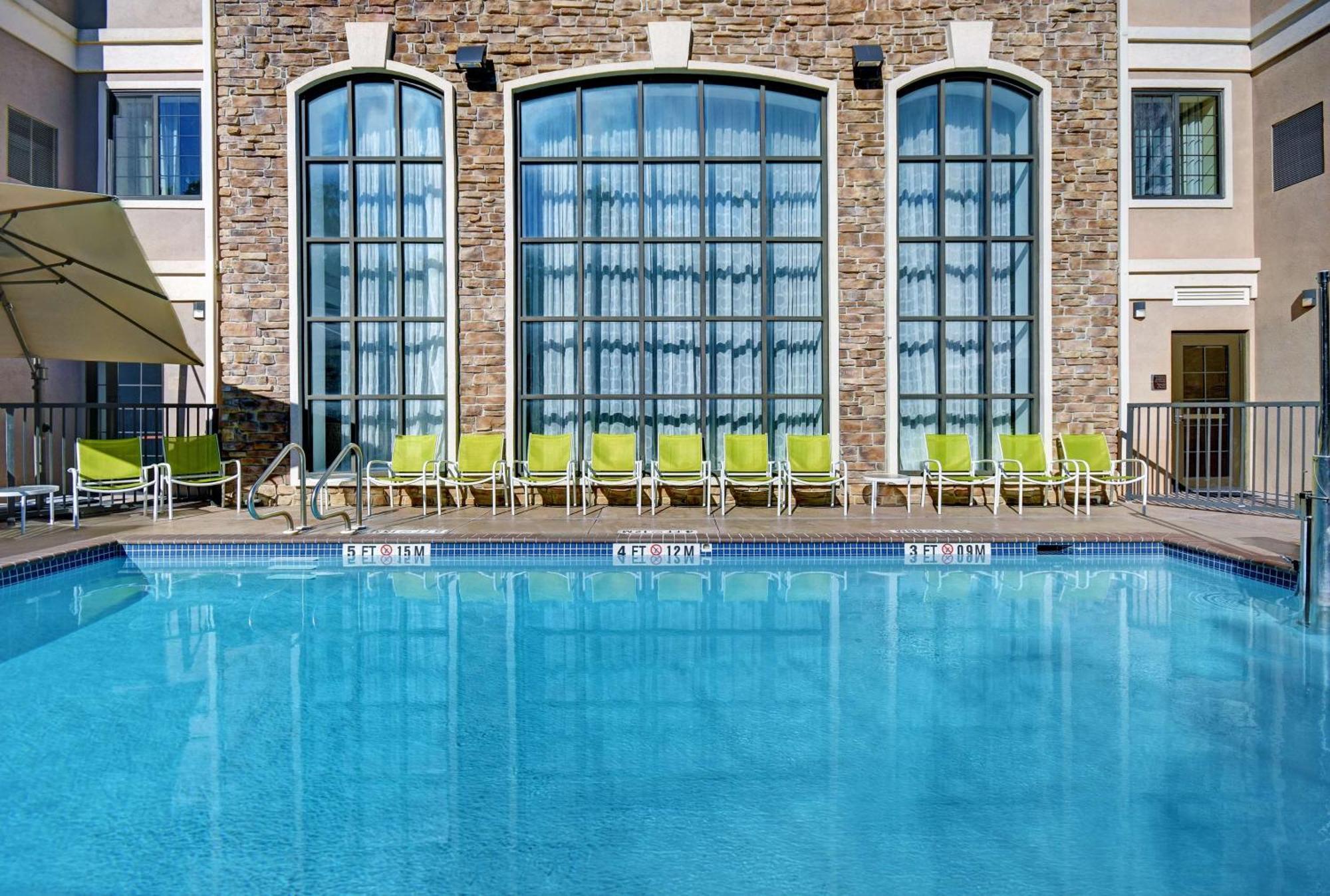 Homewood Suites By Hilton Eatontown Exterior foto