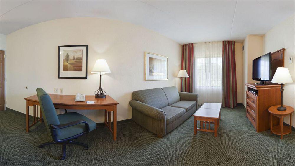 Homewood Suites By Hilton Eatontown Exterior foto